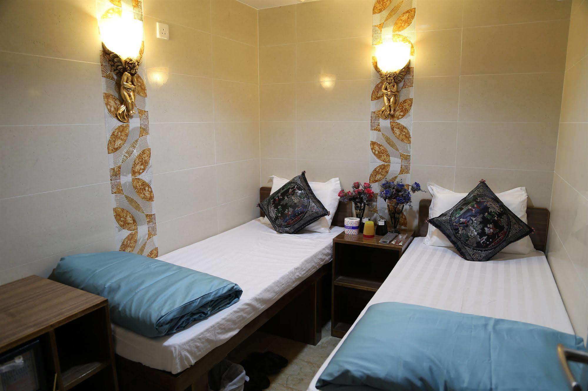 Everest Inn Guest House Гонконг Екстер'єр фото